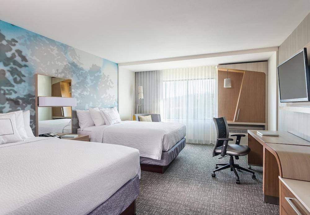 Courtyard By Marriott Charlotte Northlake Exterior foto