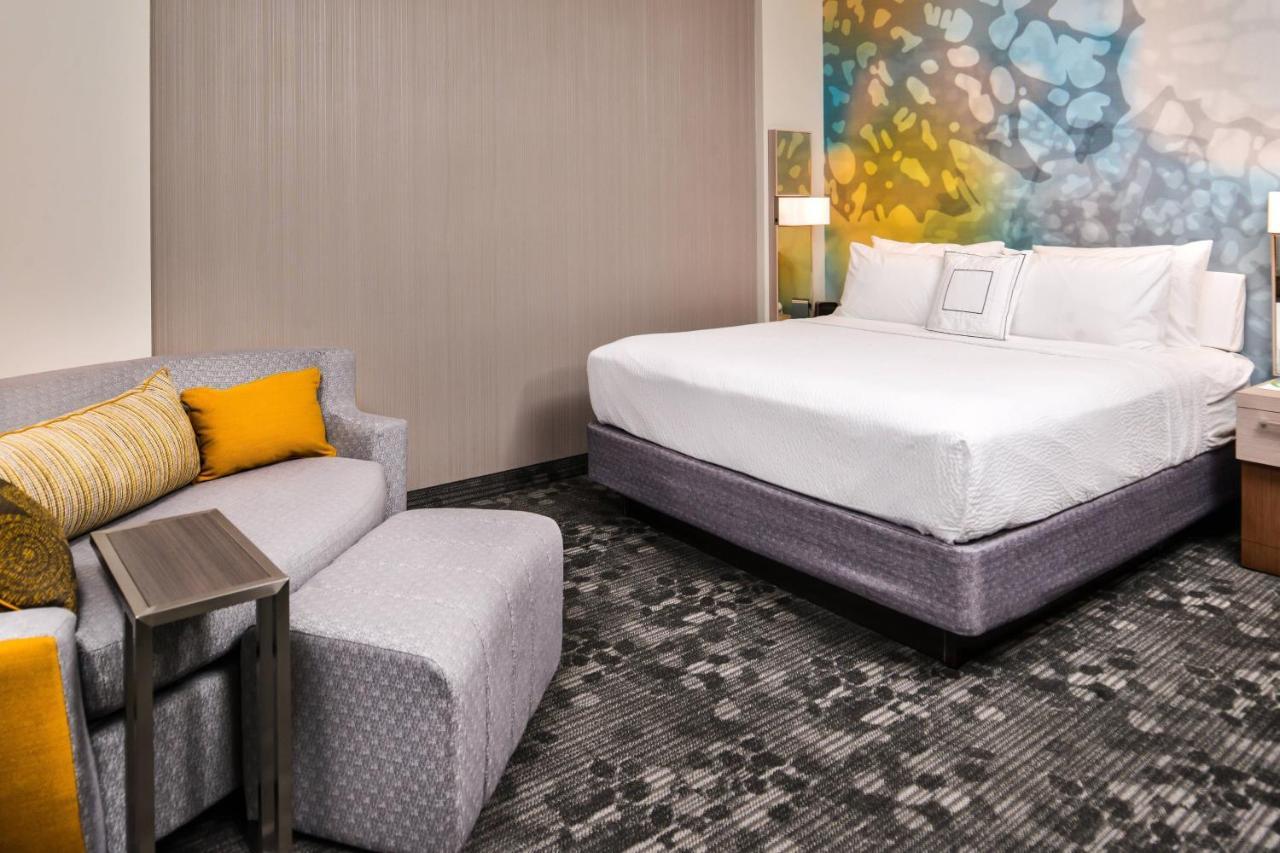 Courtyard By Marriott Charlotte Northlake Exterior foto